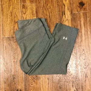 Under Armour Gray Capri Leggings